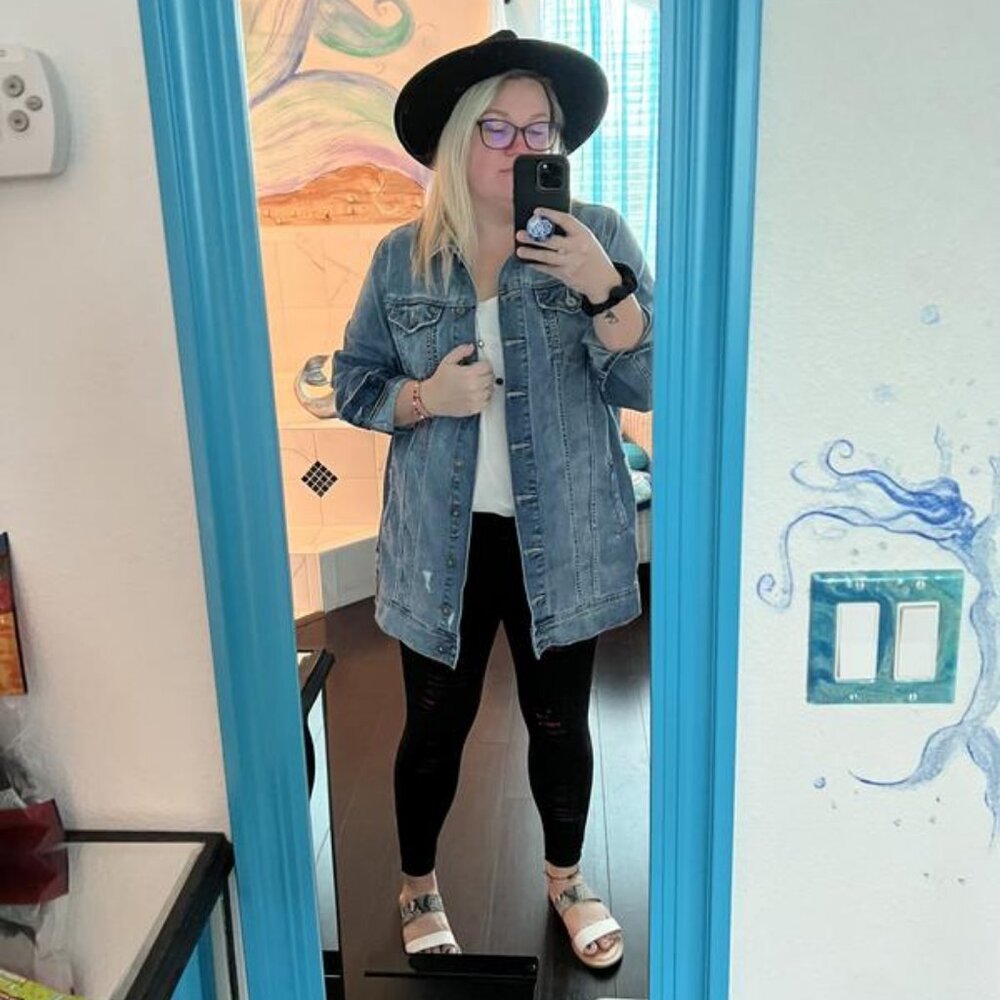 NWT Torrid Medium Wash Longline Denim Jacket size 1X - Picture 2 of 4